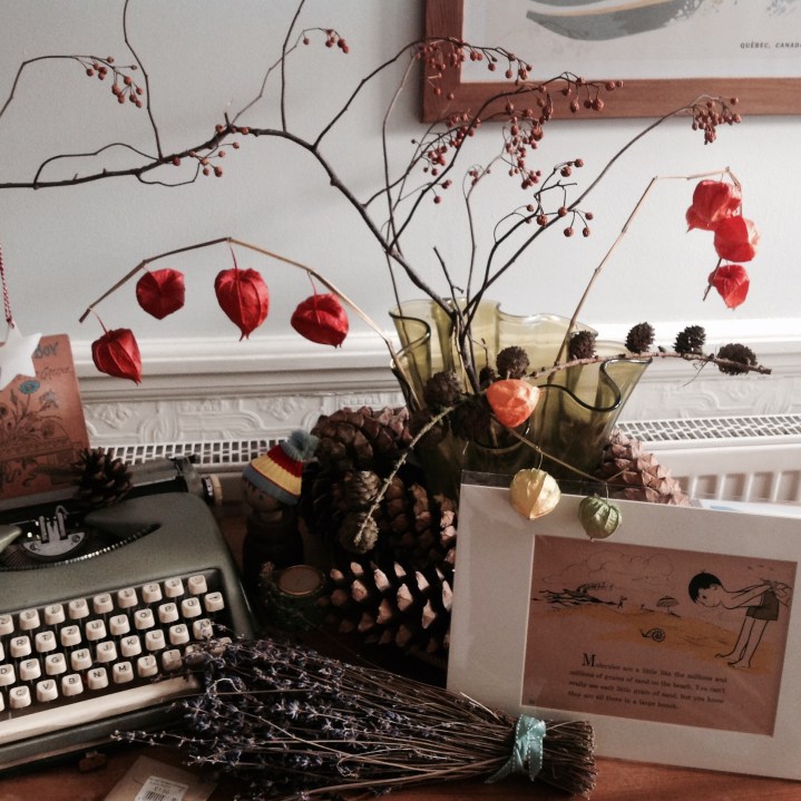  I was recently sent this picture from a happy customer showing me how she'd displayed my Upcycled Vintage picture 